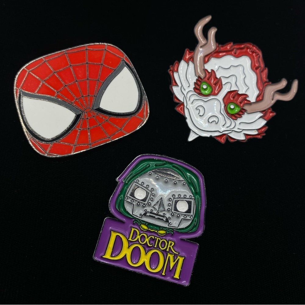 MARVEL Spiderman Doctor Doom  Shang-Chi Lot of 3 Enamel Pins